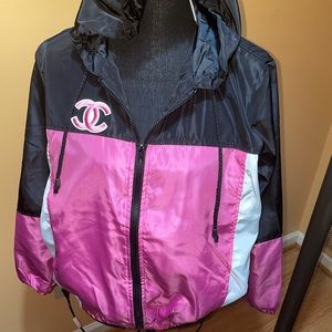 💕Trendy Windbreaker with patch💕